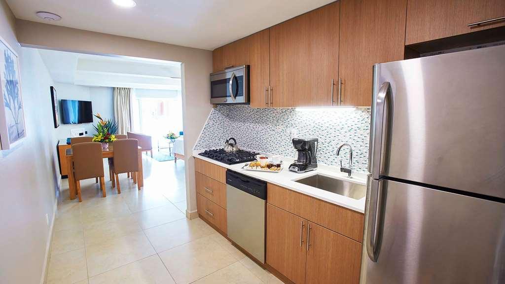 All Inclusive - Divi Dutch Village Beach Resort Oranjestad Room photo